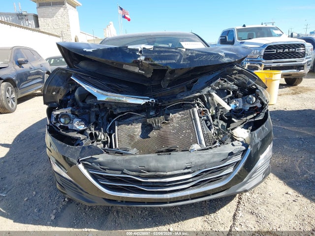 1G1ZB5ST0LF014321 Chevrolet Malibu Fwd Ls