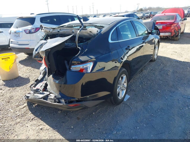 1G1ZB5ST0LF014321 Chevrolet Malibu Fwd Ls