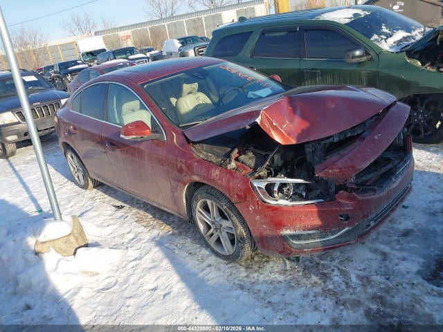 2015 VOLVO S60 YV140MFK7F2354879 Photo 0