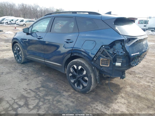 2023 KIA SPORTAGE PLUG-IN HYBRID KNDPZDAH1P7094942 Photo 2