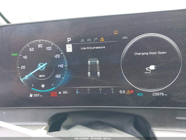 2023 KIA SPORTAGE PLUG-IN HYBRID KNDPZDAH1P7094942 Photo 6