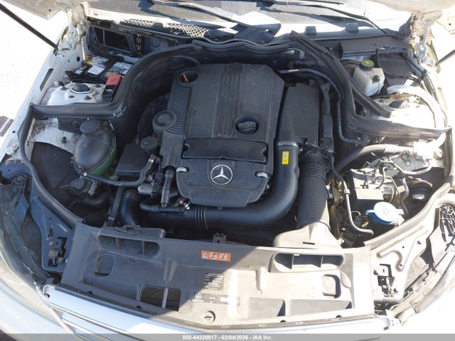 Aukcja sprzedaży 2012 Mercedes-benz C 250 Sport, vin: WDDGF4HB2CR207893, numer aukcji: 44328917