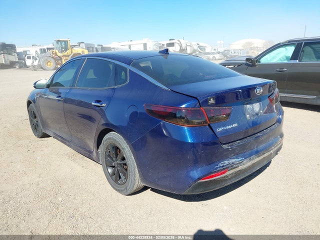 Продажа на аукционе авто 2017 Kia Optima Lx, vin: 5XXGT4L38HG160432, номер лота: 44328924