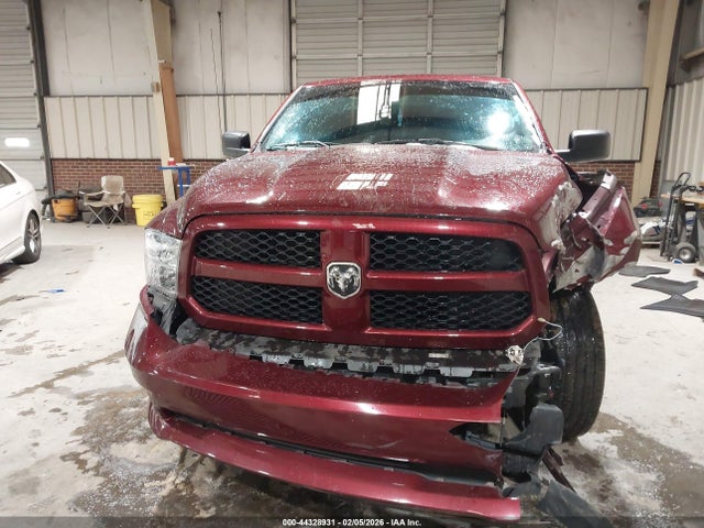 2017 Ram 1500 Express  4x4 5'7 Box მანქანა იყიდება აუქციონზე, vin: 1C6RR7KG3HS673999, აუქციონის ნომერი: 44328931