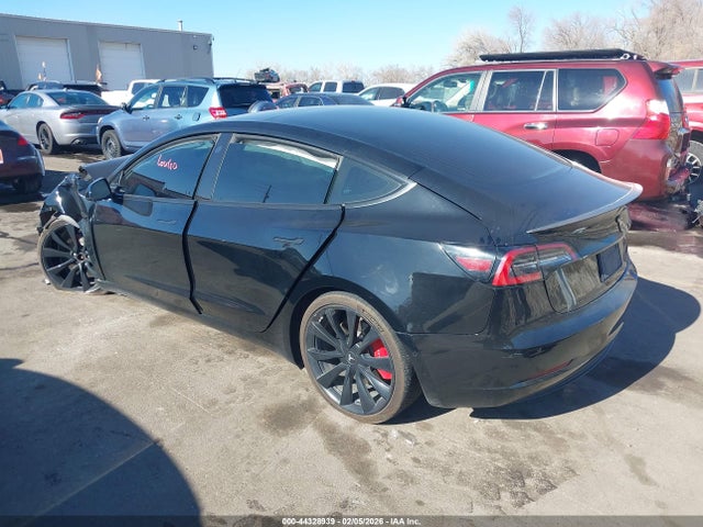 5YJ3E1EB5KF392721 Tesla Model 3 Long Range/performance