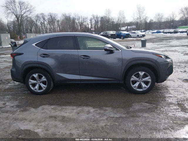 Продажа на аукционе авто 2017 Lexus Nx 200t, vin: JTJBARBZ5H2117852, номер лота: 44328955