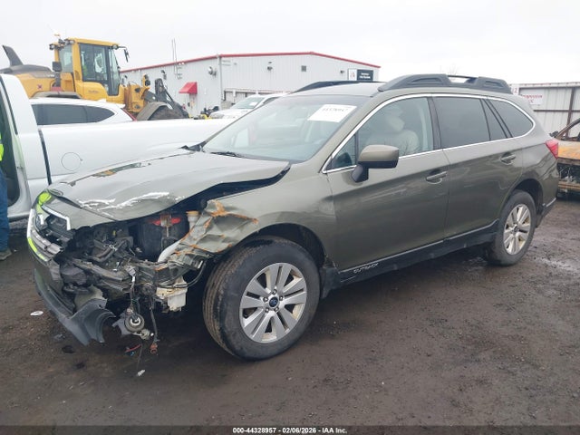 Subaru Outback 2.5i Premium 2017 4S4BSACC6H3417868 Image 2