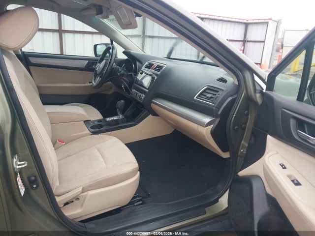 Subaru Outback 2.5i Premium 2017 4S4BSACC6H3417868 Image 5