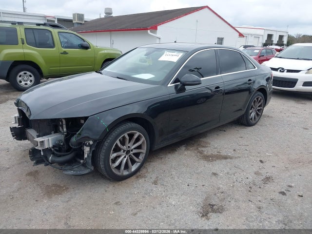 2019 AUDI A4 WAUGMAF47KN008165 Photo 1