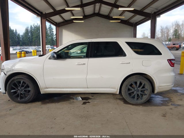1C4RDJAG3JC302654 Dodge Durango Sxt Awd