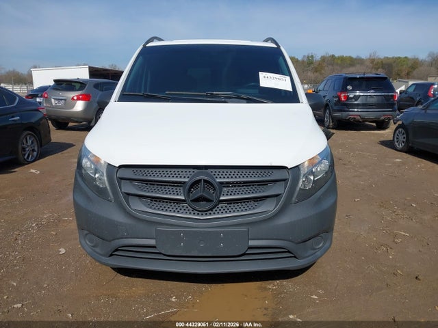 44329051 :رقم المزاد ، WD3PG2EA1J3446031 vin ، 2018 Mercedes-benz Metris مزاد بيع