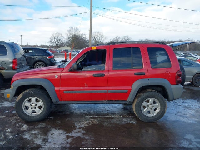 2005 Jeep Liberty Sport მანქანა იყიდება აუქციონზე, vin: 1J4GL48K55W609232, აუქციონის ნომერი: 44329089