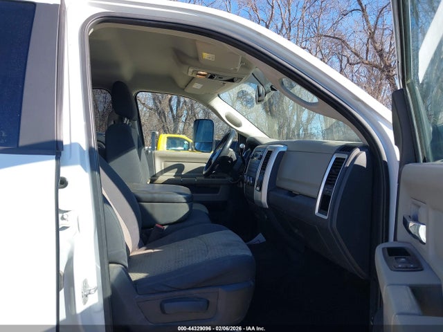 44329096 :رقم المزاد ، 3C6TD5DT8CG130117 vin ، 2012 Ram 2500 Slt مزاد بيع