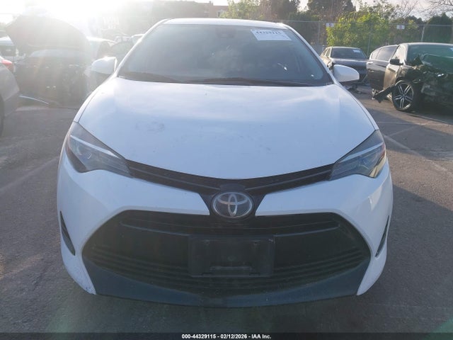 Toyota COROLLA LE 2018 2T1BURHE7JC012865 Image 12
