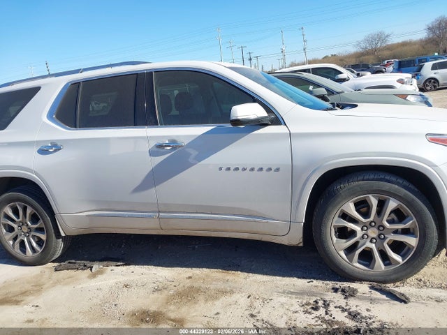 1GNERKKW1KJ221877 Chevrolet Traverse Premier