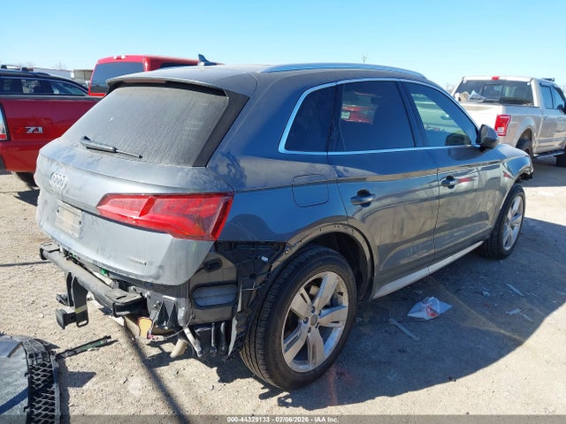 2019 AUDI Q5 WA1BNAFY0K2059791 Photo 3