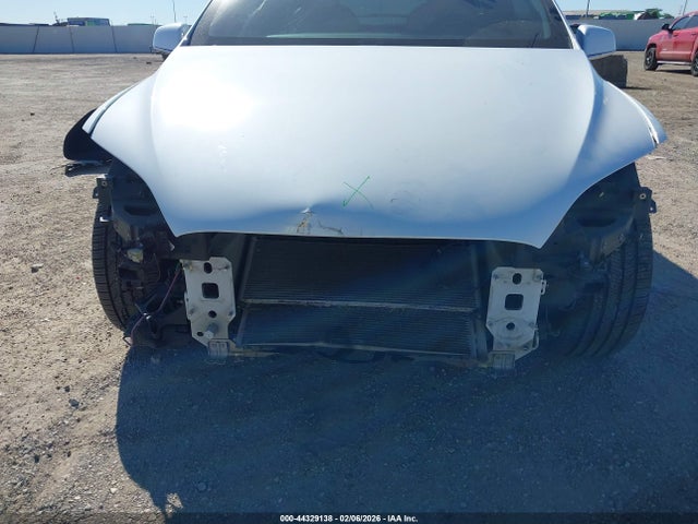2020 TESLA MODEL X 5YJXCBE24LF231419 Photo 5