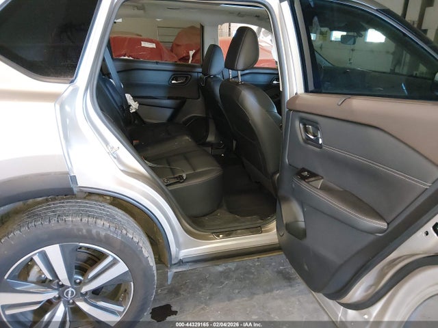 JN8BT3CB2NW332139 Nissan Rogue Sl Intelligent Awd