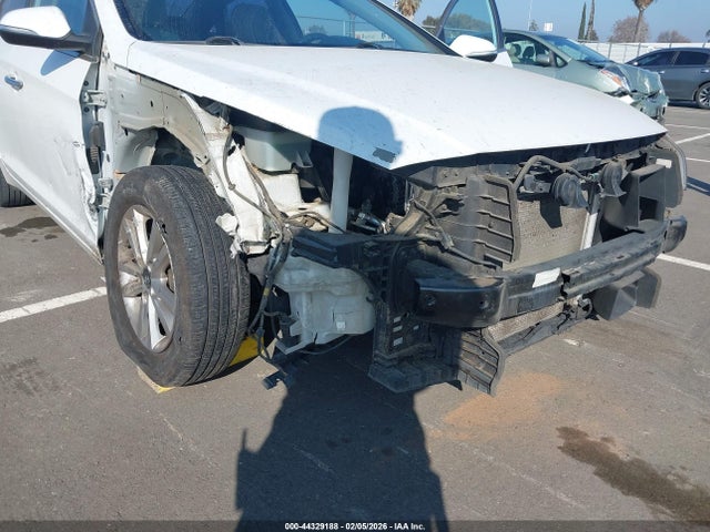 5NPE24AAXFH126036 Hyundai SONATA ECO