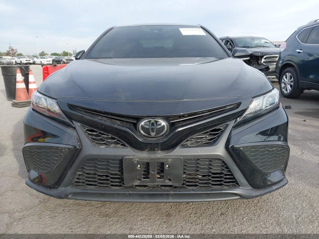 4T1T11AK8RU260504 Toyota CAMRY SE