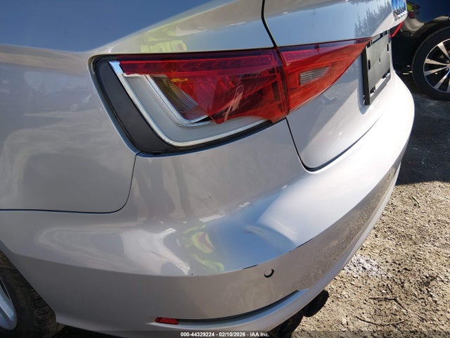 44329224 :رقم المزاد ، WAUA7GFF2G1012690 vin ، 2016 Audi A3 1.8t Premium مزاد بيع