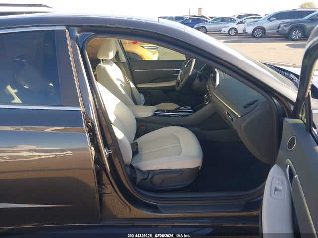KMHL14JA2PA342526 Hyundai SONATA SEL