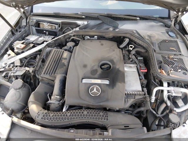55SWF4KB1FU008292 Mercedes-Benz C 300 Luxury 4matic