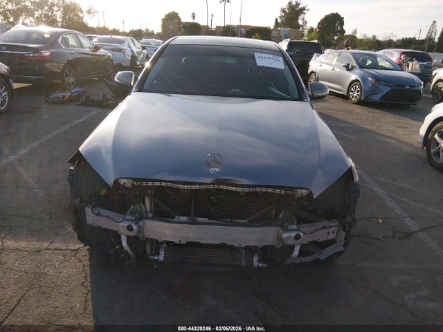 55SWF4KB1FU008292 Mercedes-Benz C 300 Luxury 4matic