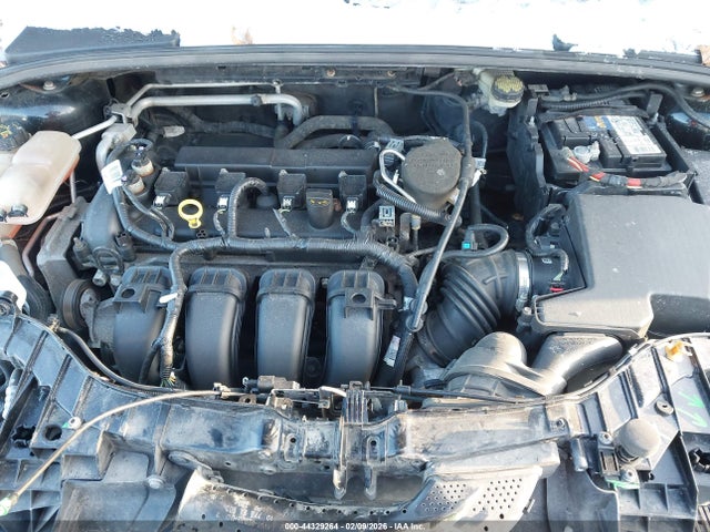 Ford FOCUS SE 2016 1FADP3F20GL228005 Image 10