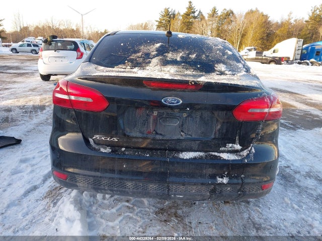 Ford FOCUS SE 2016 1FADP3F20GL228005 Image 17