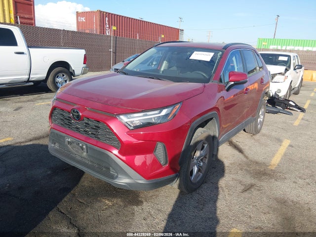 2T3W1RFV1NW196158 Toyota Rav4 Xle