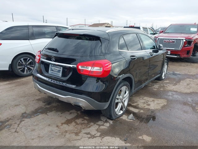 44329278 :رقم المزاد ، WDCTG4EB4JJ421946 vin ، 2018 Mercedes-benz Gla 250 مزاد بيع