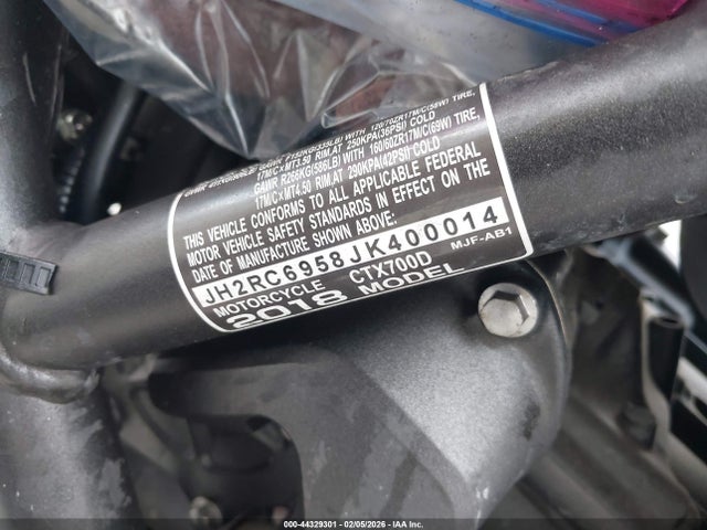 JH2RC6958JK400014 Honda Ctx700 D