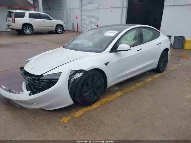 2025 TESLA MODEL 3 5YJ3E1EA0SF909348 Photo 1