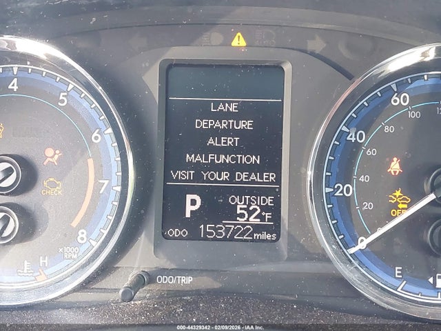 Toyota COROLLA LE 2018 5YFBURHE7JP759270 Image 16