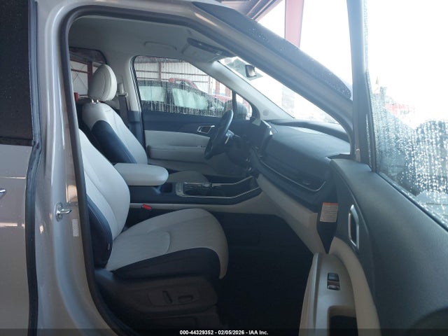 KNDNC5KA6S6033942 KIA Carnival Mpv Hybrid Ex