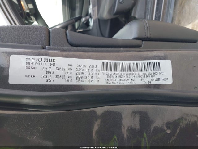 1C4RJFAG1KC609408 Jeep Grand Cherokee Laredo E 4x4
