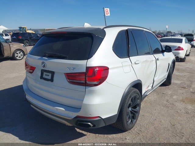Продаж на аукціоні авто 2017 Bmw X5 Xdrive50i, vin: 5UXKR6C34H0J85137, номер лоту: 44329377