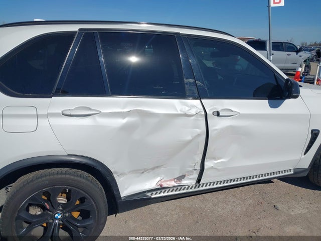 Продаж на аукціоні авто 2017 Bmw X5 Xdrive50i, vin: 5UXKR6C34H0J85137, номер лоту: 44329377