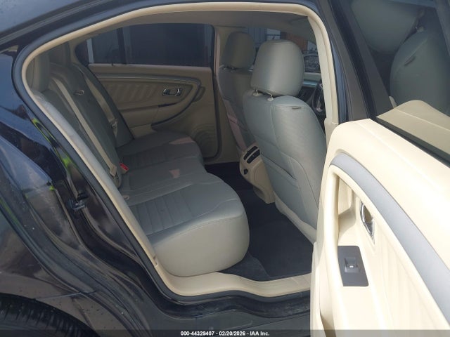 Ford TAURUS SE 2018 1FAHP2D87JG134061 Image 8