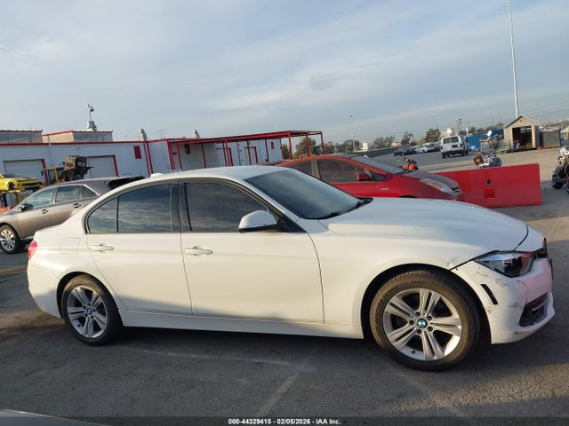 WBA8E9C58GK648827 BMW 328I