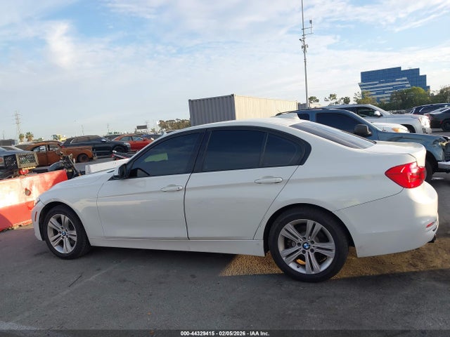 WBA8E9C58GK648827 BMW 328I