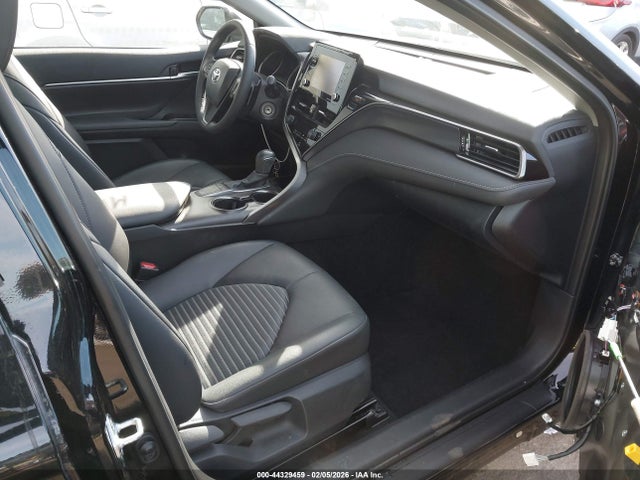 4T1G11AK4RU883846 Toyota CAMRY SE