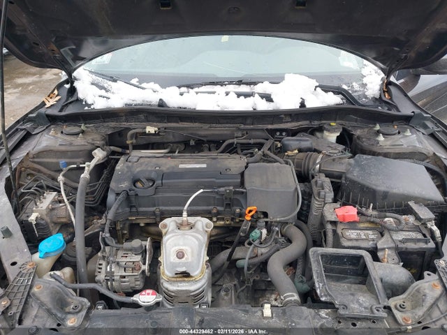 1HGCR2F32GA121117 Honda ACCORD LX