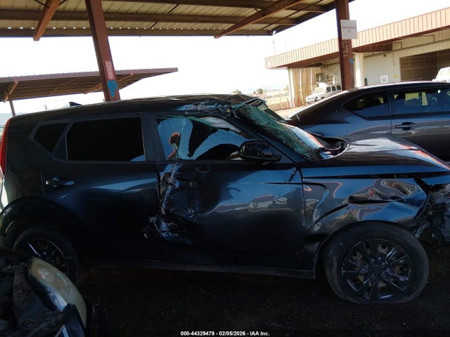 KNDJ23AU7L7104434 KIA SOUL LX