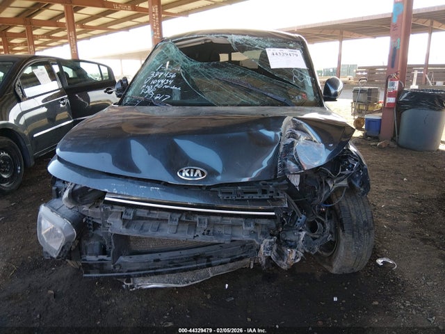 KNDJ23AU7L7104434 KIA SOUL LX