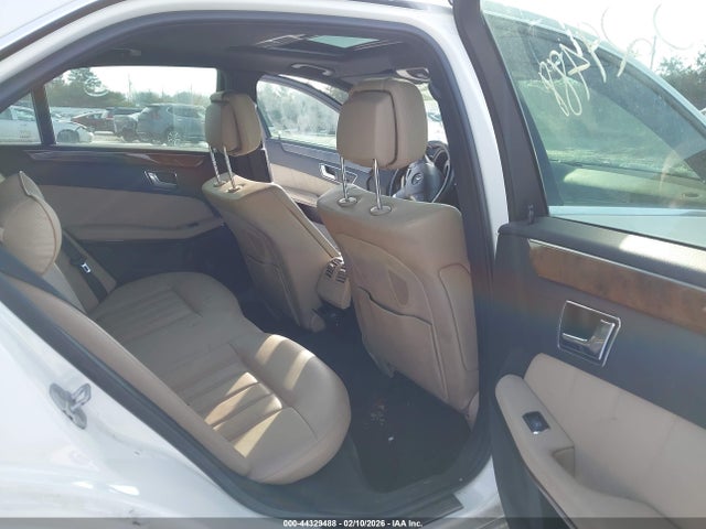 2010 MERCEDES-BENZ E 550 WDDHF9ABXAA160958 Photo 7