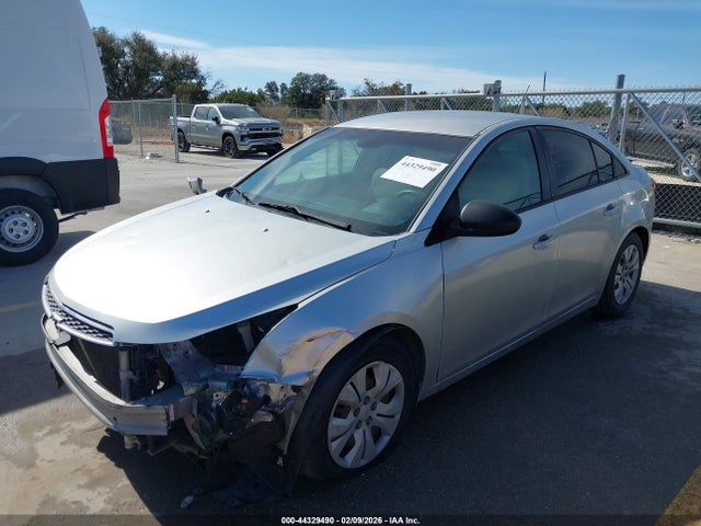 Aukcja sprzedaży 2015 Chevrolet Cruze Ls Auto, vin: 1G1PA5SG1F7235809, numer aukcji: 44329490