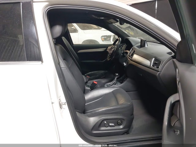 2016 AUDI Q3 WA1EFCFS5GR012868 Photo 4