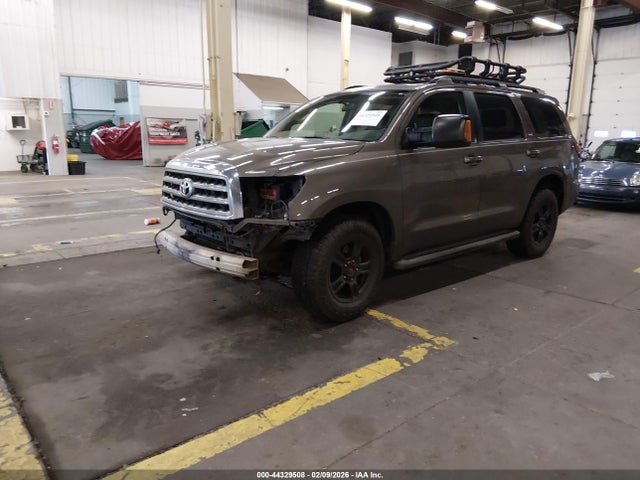 2011 TOYOTA SEQUOIA 5TDBY5G13BS050937 Photo 1